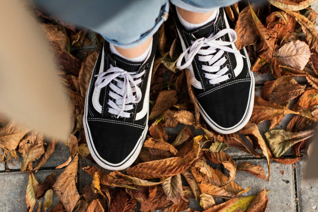 Consejos para cuidar tus pies en otoño