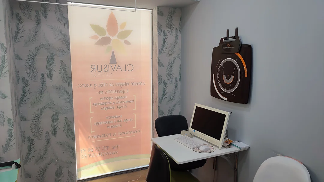 Sala 1 de podología en Triana, CLAVISUR clínicas
